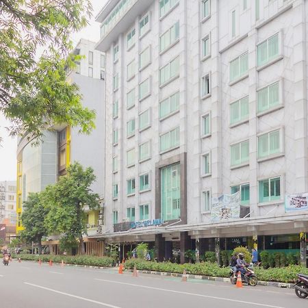 Collection O 7 Hotel Melawai Jakarta Exterior foto