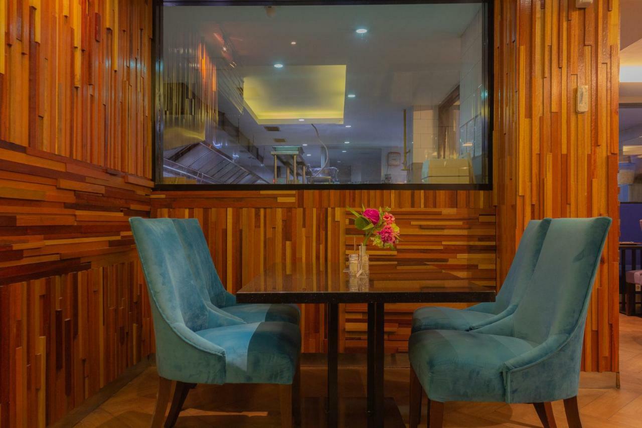 Collection O 7 Hotel Melawai Jakarta Exterior foto