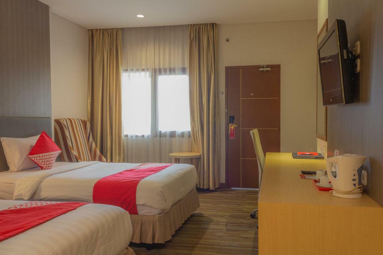 Collection O 7 Hotel Melawai Jakarta Exterior foto