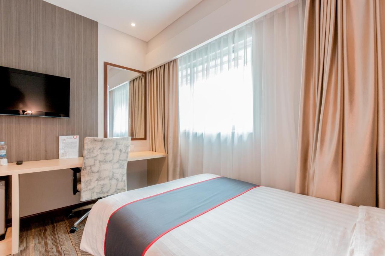 Collection O 7 Hotel Melawai Jakarta Exterior foto